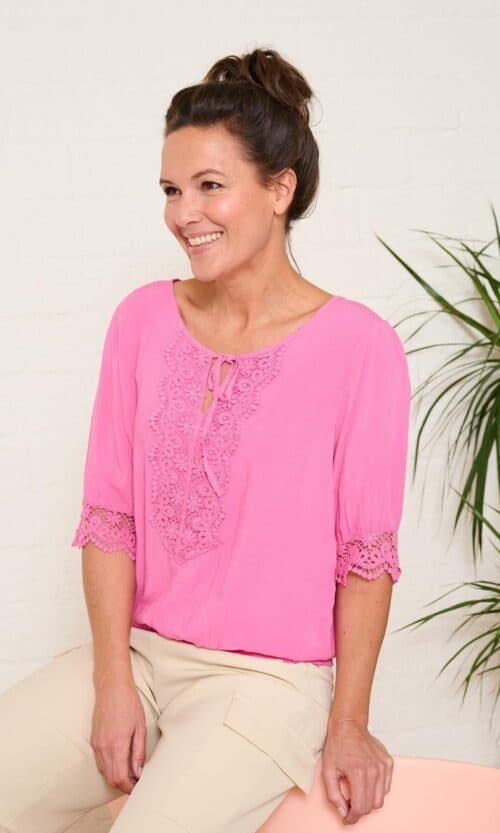 Micky Blouse